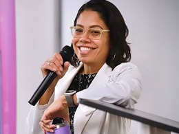 Dr. Tina Loarte