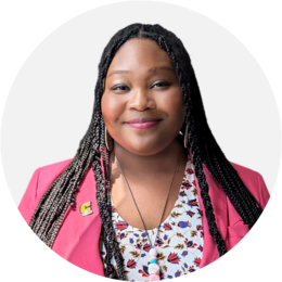 Headshot of Regine McDavid 