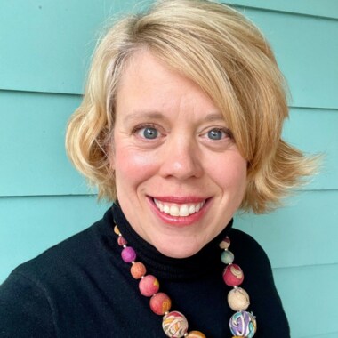 Robyn Fehrman Headshot 