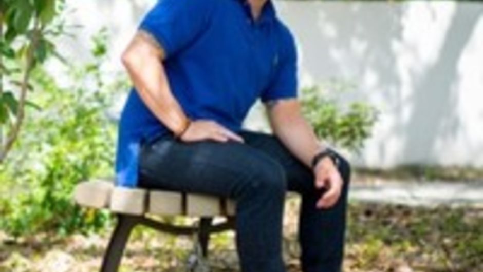 Umut Dursun headshot photo.