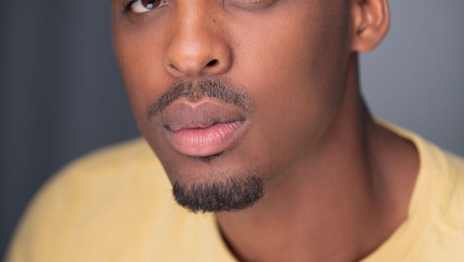 Carlos Outten headshot