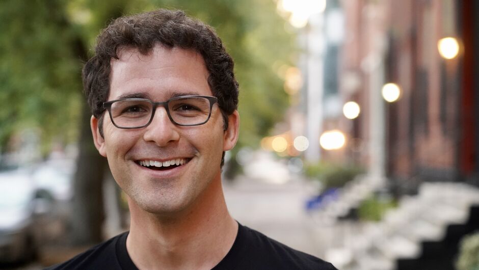 Brendan Lowe headshot